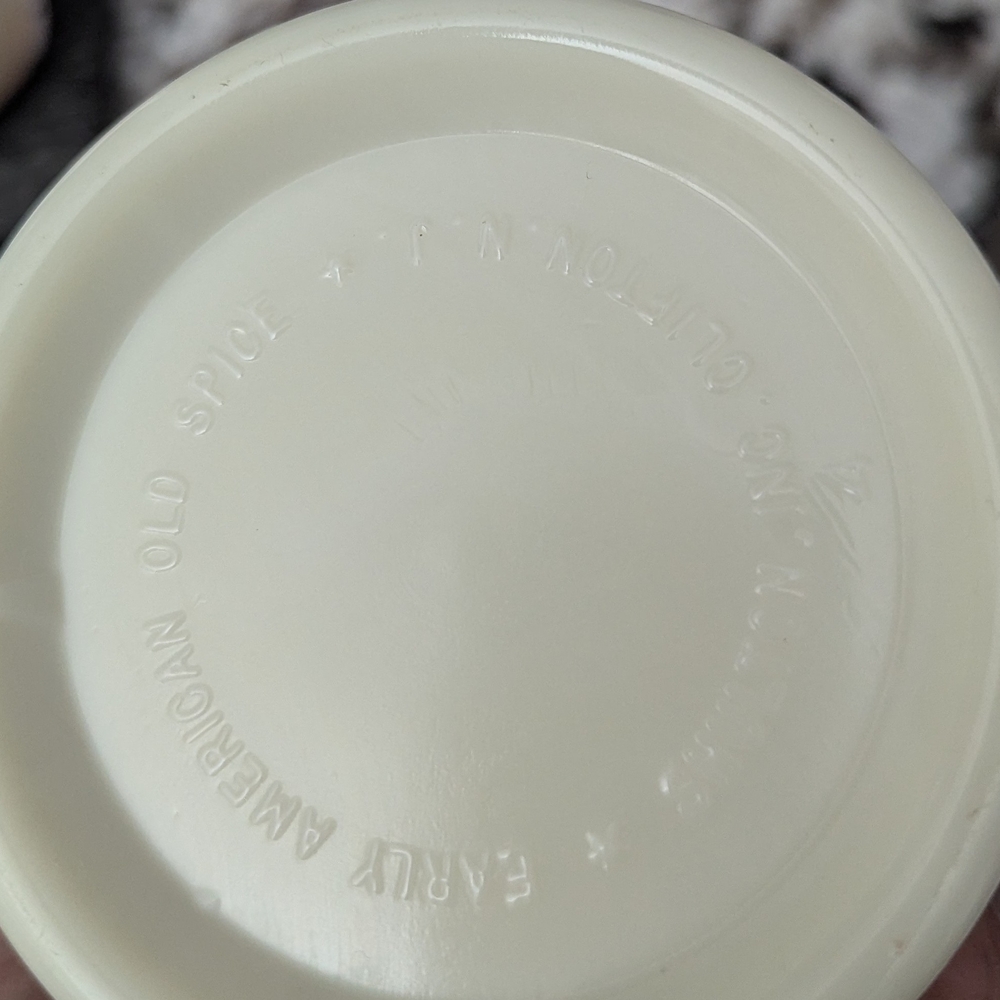 Old Spice Vintage Ceramic Shaving Mug - Picture 2 of 4